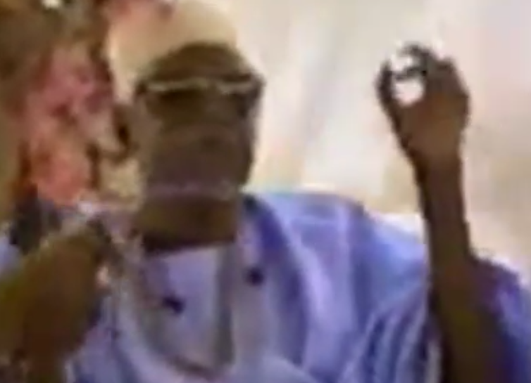 Vidéo : Les enseignements de Serigne Abdou Aziz Sy Dabakh - Regardez