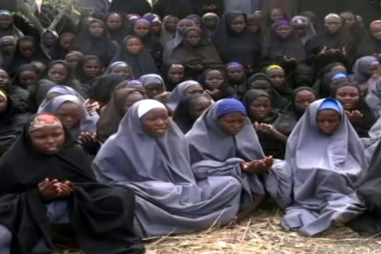 Nigeria:  Après plus de trois ans de captivité, 80 lycéennes de Chibok libérées