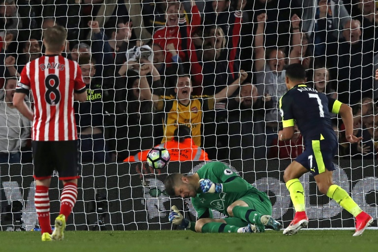 Angleterre: Arsenal signe un succès précieux à Southampton en vue de la C1