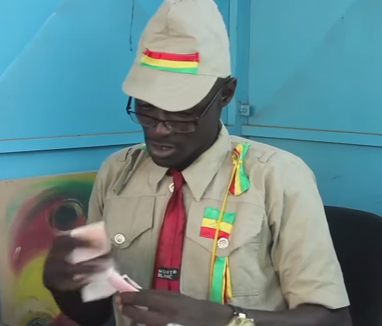 Vidéo – Per bou Khar Police de secours Episode (2) – Regardez !