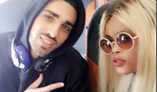 Vidéo – Déesse Major en compagnie d’Anthony des Anges 9 dans l’avion ! Regardez.