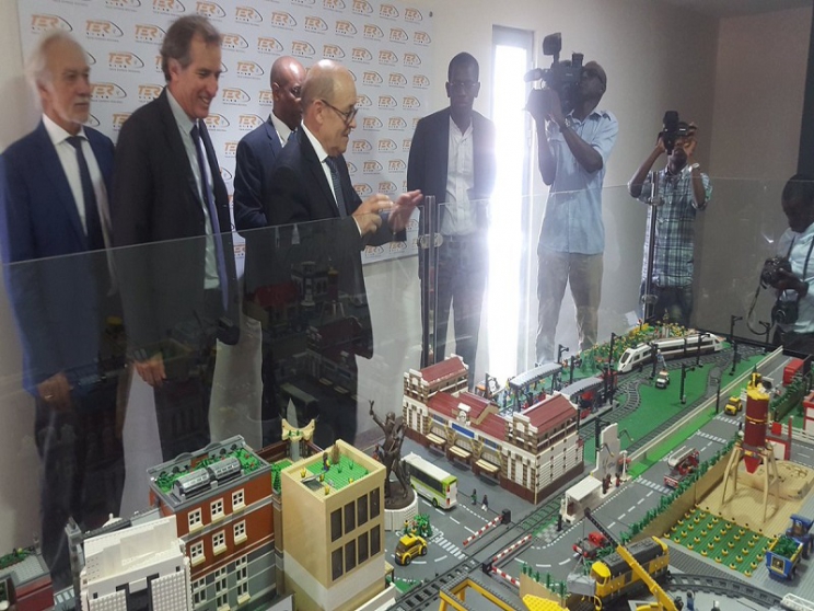 Jean-Yves Le Drian sur le Train express régional : « Ce projet fera de Dakar une grande capitale africaine »