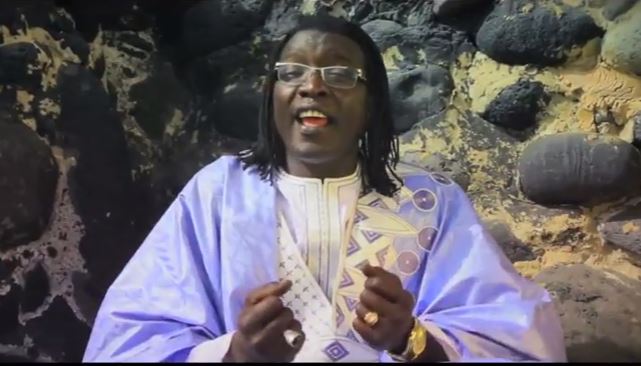 Le nouveau clip de Alioune Guissé, « Dillé mén », feat Secka