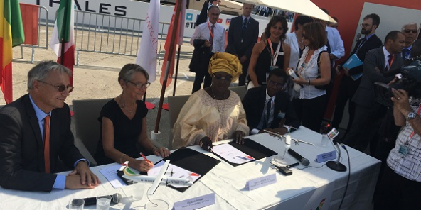 Air Sénégal – La nouvelle compagnie  achète ses deux premiers avions au Bourget