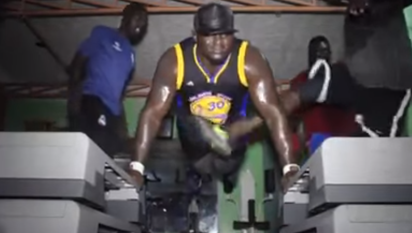 Vidéo – Entrainement hors pair : Balla Gaye 2, un roi à la reconquête de la gloire – Regardez !