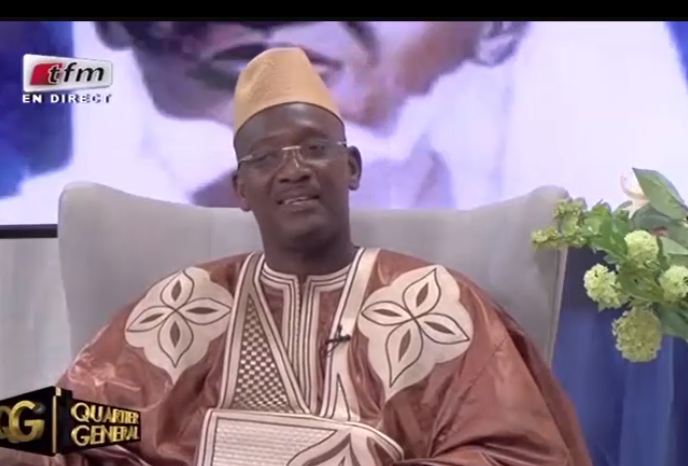 Vidéo – Serigne Ahmed Sarr : « ce que Serigne El Hadj Malick Sy RTA disait sur la cigarette… »