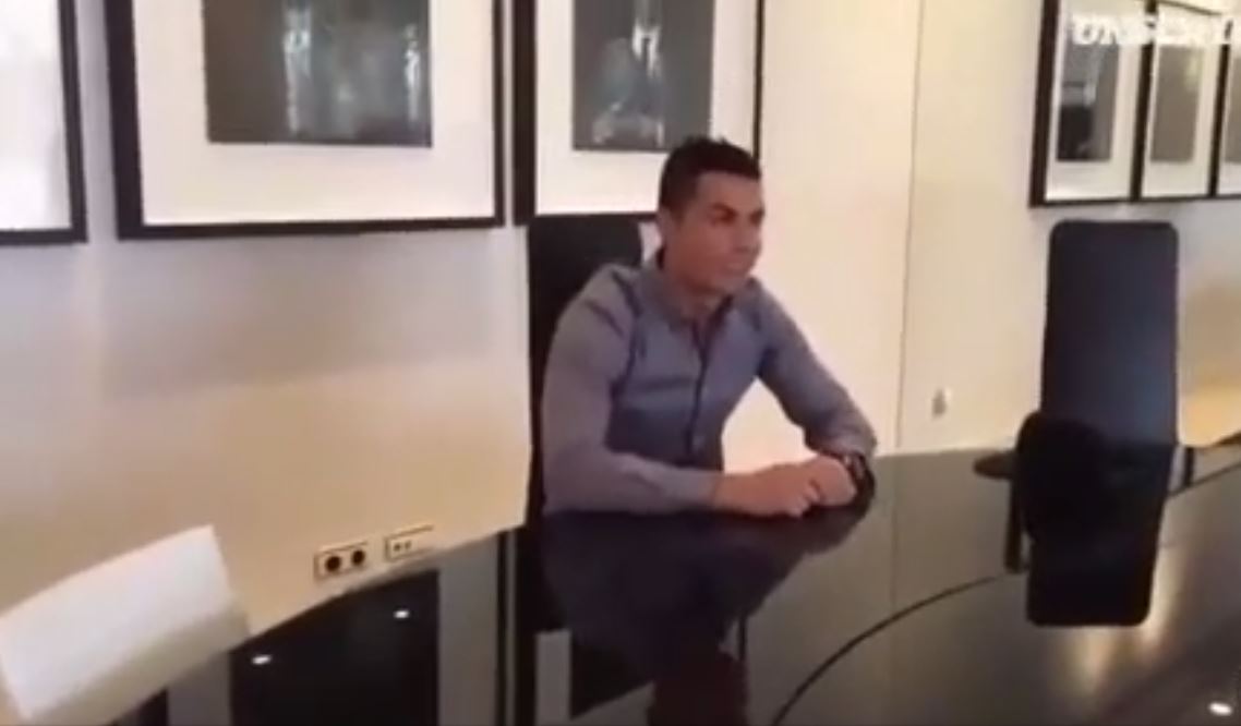 Vidéo : Visite guidée avec Cristiano Ronaldo dans sa somptueuse villa – Regardez.