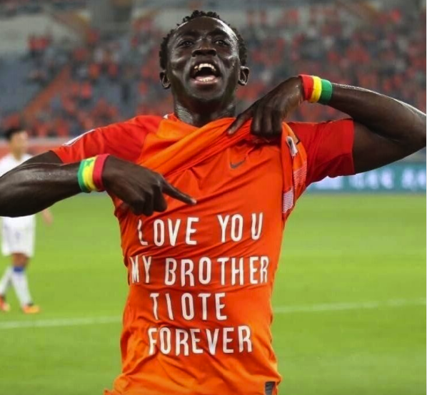 Vidéo – Papis Demba Cissé, son superbe but dédié à Cheick Tiotié !