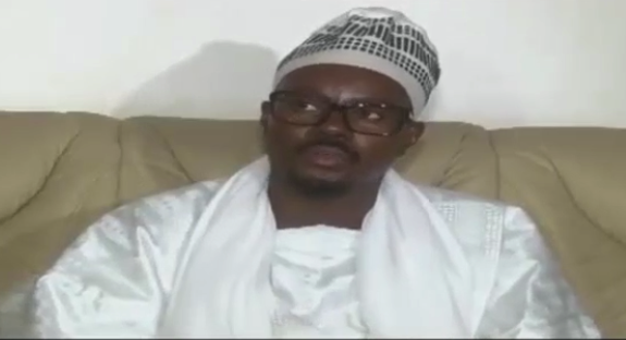 Vidéo – Serigne Bass Abdou Khadre brise le silence sur les émeutes au marché ocass de Touba !