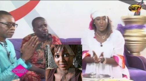 Vidéo – Émouvant : Yama et Thiamass se mettent à genoux et implorent : « Nguir Yalla Président baalal Amy Collé Dieng…»