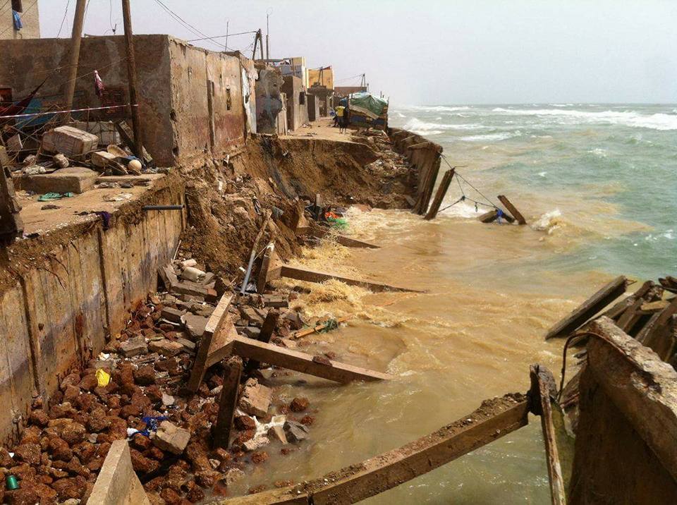 (vidéo) Saint Louis – Effondrement du mur de protection de Santhiaba: Les terrifiantes images, Regardez!