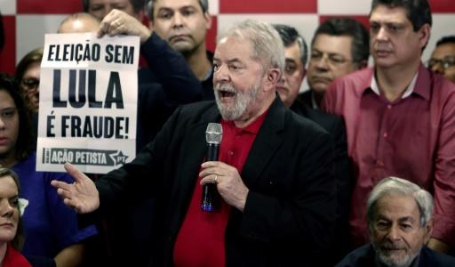 Lula fait une tournée de 28 villes du Brésil, avant sa comparution