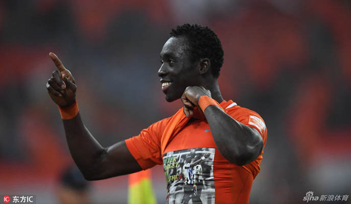 (Vidéo) Foot – Shandong Luneng: Papiss Demba Cissé marque son 8ème but de la saison