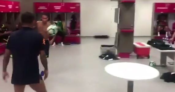 Vidéo – Le spectaculaire 2 vs 2 entre Neymar, Alves, Marcelo et Silva