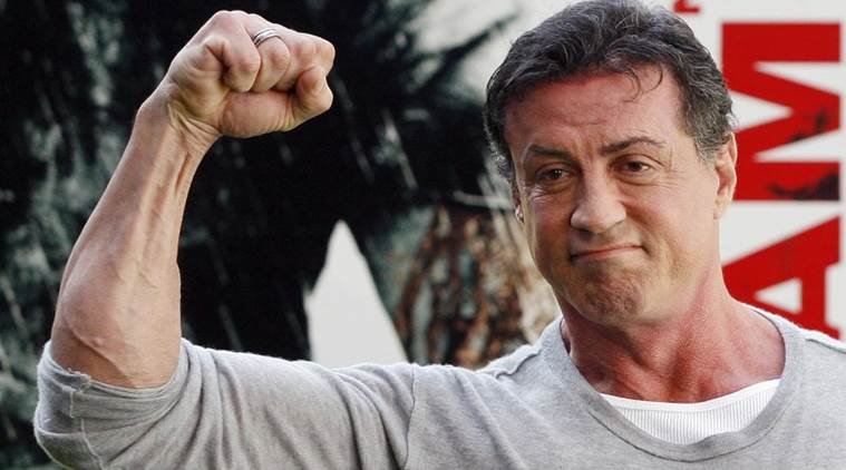 Vidéo – Floyd Mayweather vs Conor McGregor : Sylvester Stallone prédit l’issue du combat prévu à 3 heures du matin (GMT)