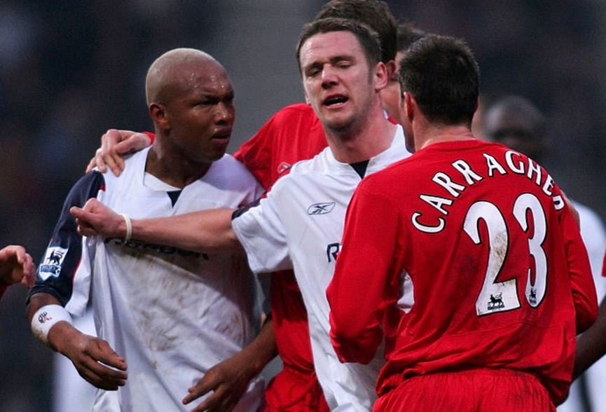 Jamie Carragher: « Le bébé de 4 mois vaut déjà mieux que El Hadji Diouf »