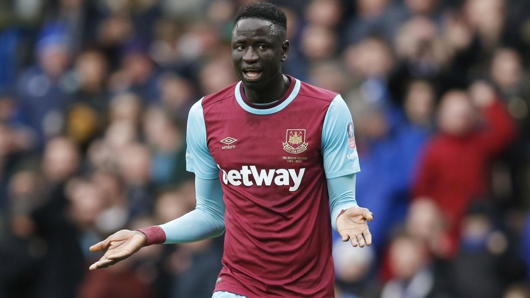 West Ham : Cheikhou Kouyaté, en défenseur central ?