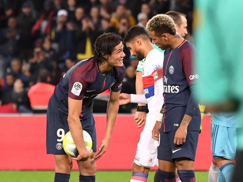 PSG: Neymar aurait exigé le départ de Cavani