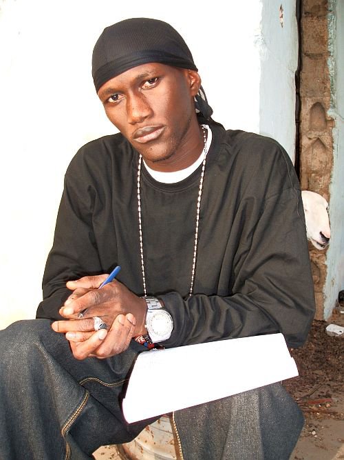 Le rappeur ResKp signe son come-back, après 10 ans d’absence