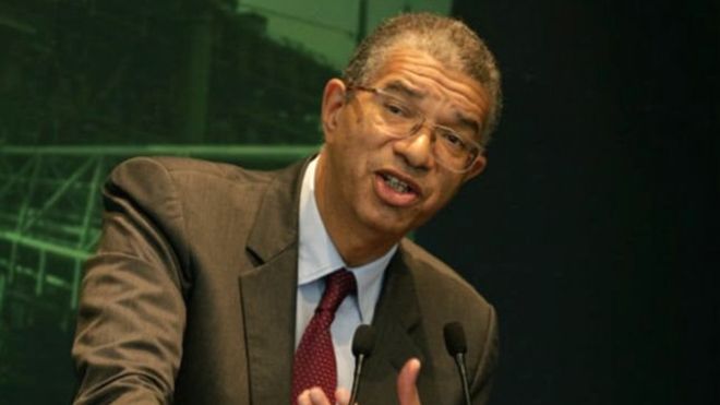 Zinsou défend le CFA et critique Kémi Seba