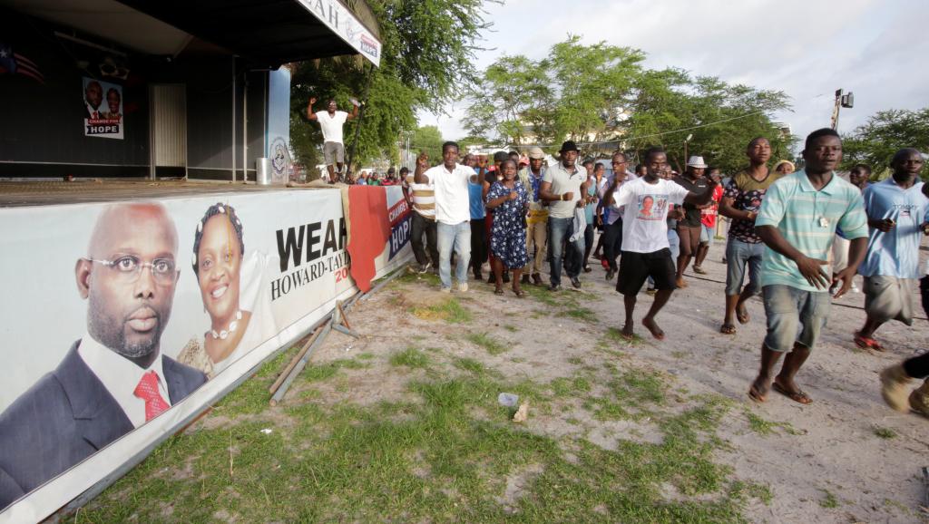 Au Liberia, George Weah et Boakai tentent de rallier les candidats du 1er tour