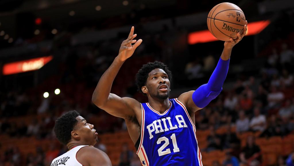 Contrat du camerounais Embiid: du jamais vu ou presque dans l’histoire de la NBA