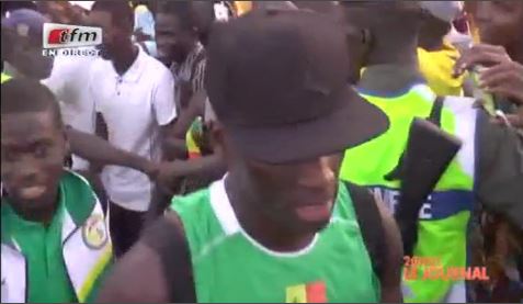 (Vidéo) Les lions accueillis comme des héros à l’instar de leurs aînés de 2002 !