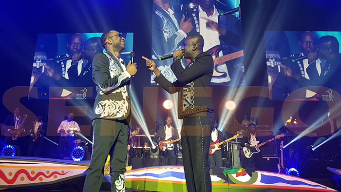 Vidéo: Youssou Ndour annonce le Bercy de Pape Diouf en 2018