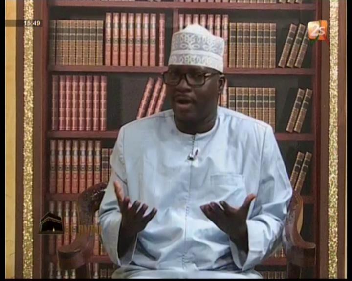 Vidéo -Oustaz Mouhamadou Lamine Dramé demande à Macky Sall de libérer Imam Aliou NDAO