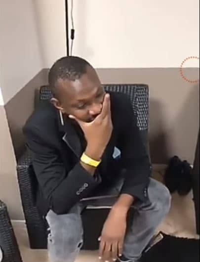 Vidéo: Ibou Ndour, le frère du roi du mbalakh plumé par une jeune fille à Bercy – Regardez.