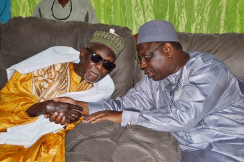 A Léona Niassène, Macky Sall rend hommage au regretté Khalif, Cheikh Ibrahima Niass
