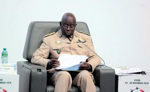 Le général Cheikh Guèye liste les maux des armées