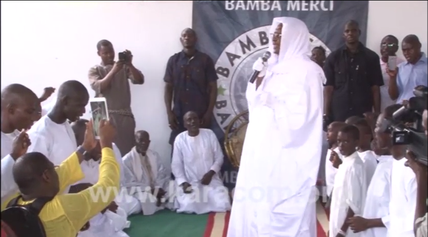 Vidéo – Magal Touba 2017 : Zikroulah Serigne Modou KARA avec la cellule de Thiès – Regardez !