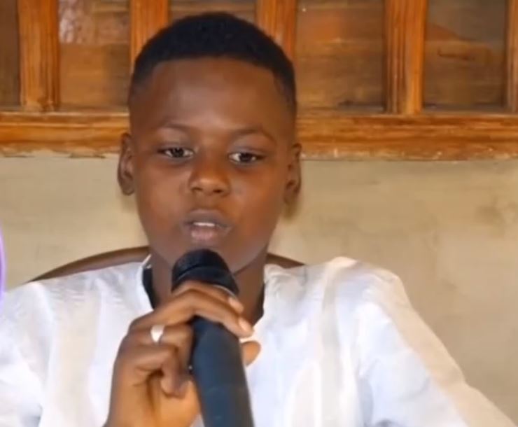 Vidéo – Grande finale Sen Ptit Galle 2017: Aliou de Thiès confiant pour le titre, donne de la voix avec « Bamako »