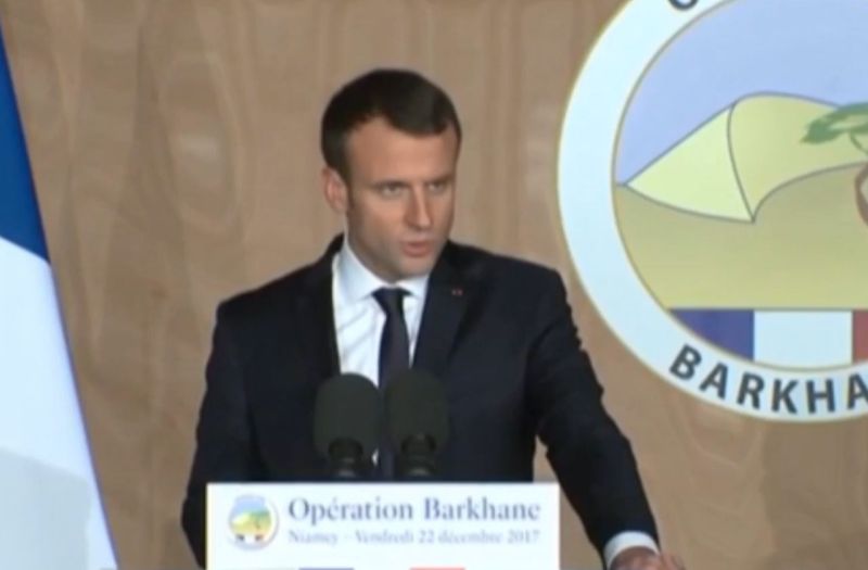 Vidéo : La France reconnait enfin que son avenir dépend de l’Afrique. Regardez !