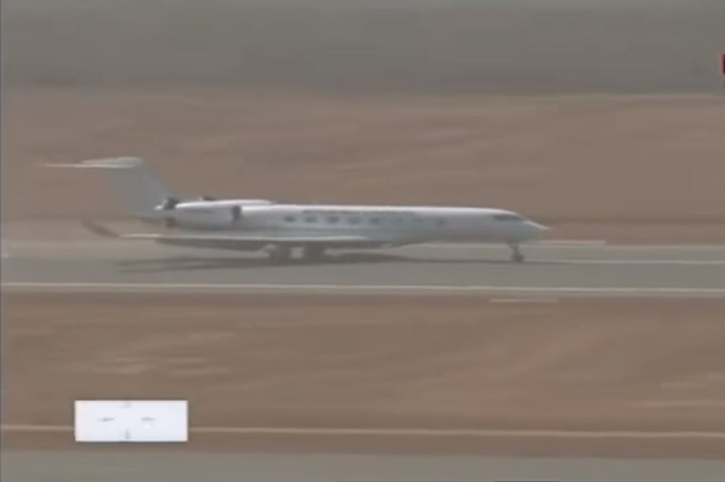 Vidéo – AIBD: Voici le premier atterrissage d’un vol privé sur le tarmac du nouvel aéroport