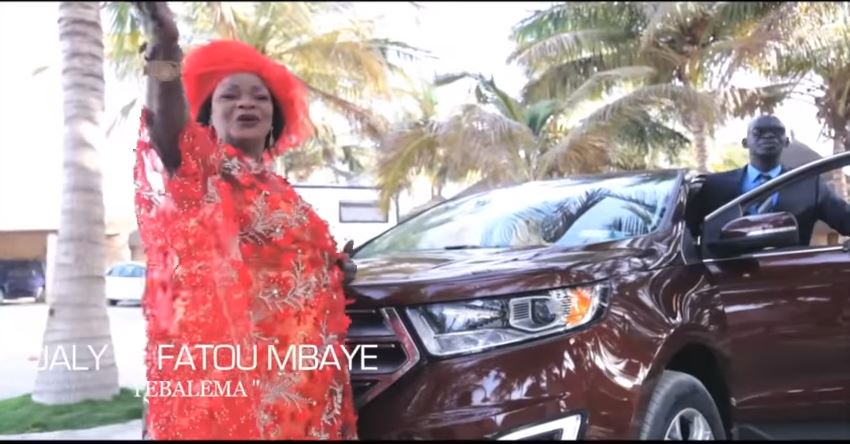 Vidéo: Retour gagnant de Diali Bou Gnoul ak Fatou Mbaye