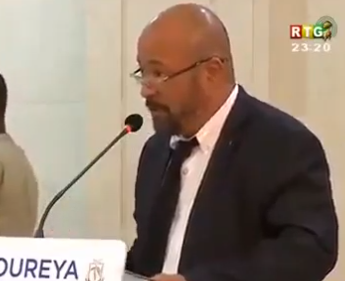 Vidéo : Le plus grand discours jamais tenu devant un président de la république. Regardez !