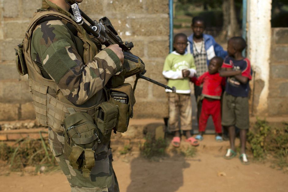 Soupçons de viols sur des soldats français en Centrafrique: La France ordonne un non-lieu