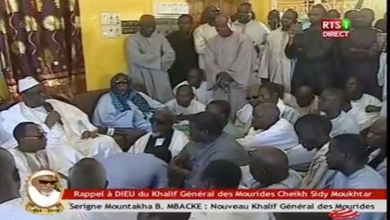 Senego TV en direct de Touba: Le chef de l’Etat présente les condoléances de la Nation au nouveau Khalife, Serigne Mountakha Mbacké