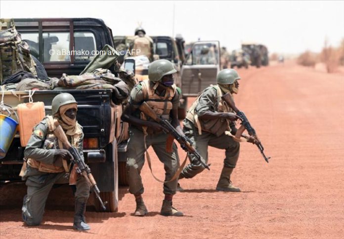 Urgent – Mali – 14 morts dans l’attaque d’un camp militaire