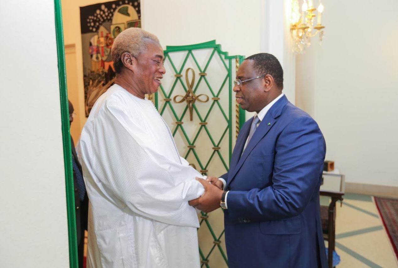 (03 photos) Reçu par Macky Sall, Serigne Abdou Karim Mbacké salue l'action visible du Président en faveur des populations 1111 - (03 photos) Reçu par Macky Sall, Serigne Abdou Karim Mbacké salue l'action visible du Président en faveur des populations