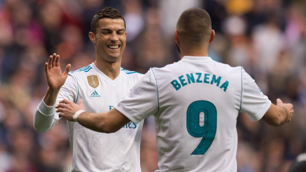 Vidéo: Quand Cristiano Ronaldo offre un penalty à Benzema