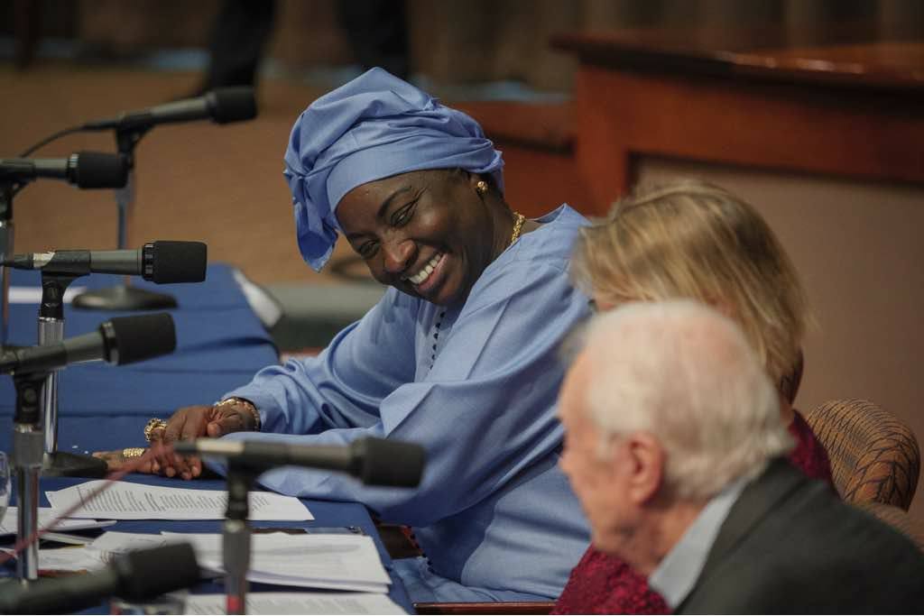 Photos: Amina Toure aux côtés de Jimmy Carter l’ex président des Usa