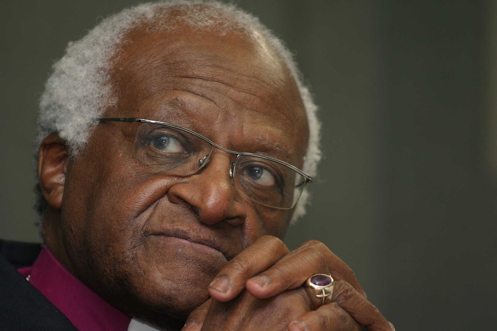 Scandale à Oxfam: Après Baba Maal, Desmond Tutu renonce à son rôle d’ambassadeur