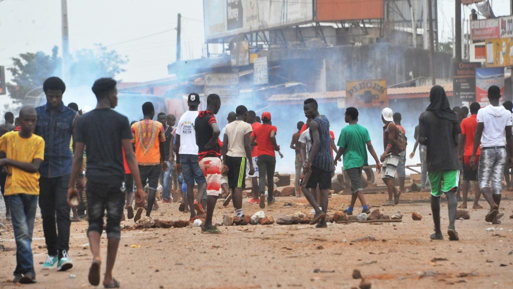 Guinée: Affrontements entre jeunes et forces de l’ordre à l’instant…