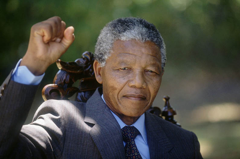 vid-o-il-y-a-28-ans-d-j-quand-nelson-mandela-sortait-de-prison