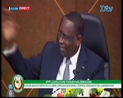 Vidéo – Macky Sall à Waly Ballago Seck: « Un jeune talent à l&rsquo;avenir prometteur… »