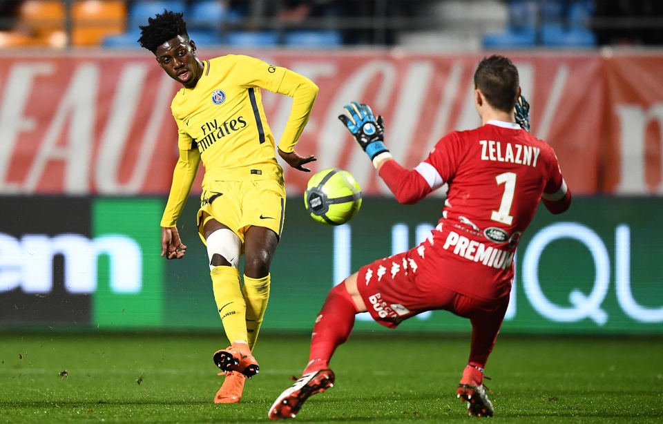 Ligue 1: Timothy, le fils de George Weah a fait ses débuts avec le PSG