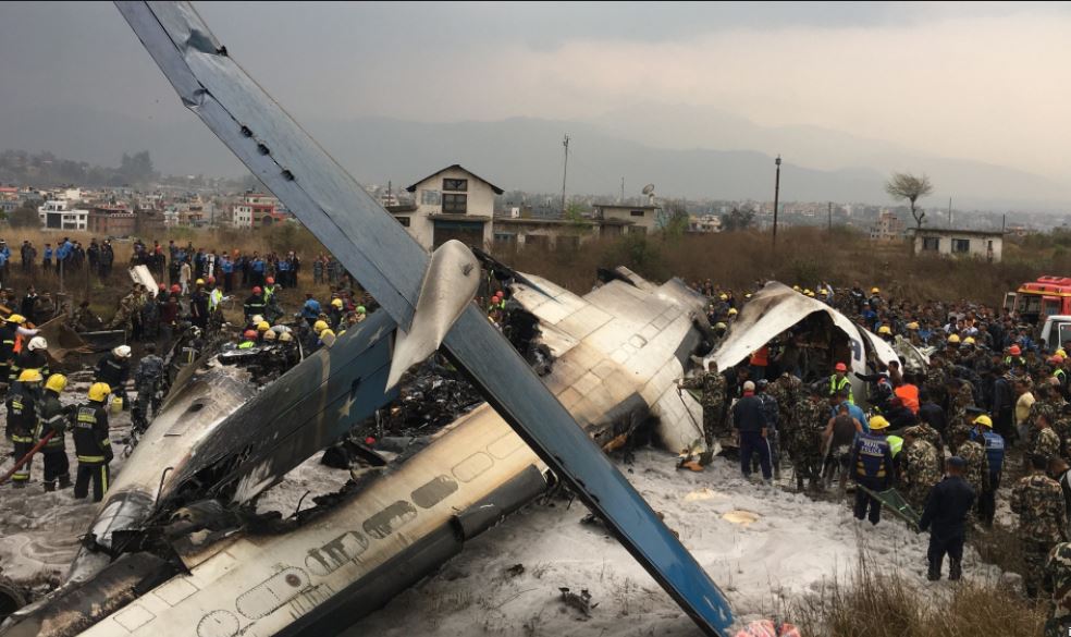 Népal: 40 morts dans le crash d’un avion avant l’atterrissage…